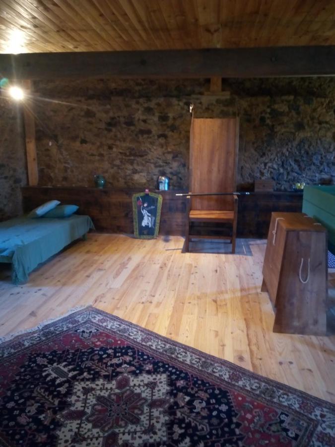 Bed and Breakfast Le Chevalier Des Marettes Airel Exteriér fotografie