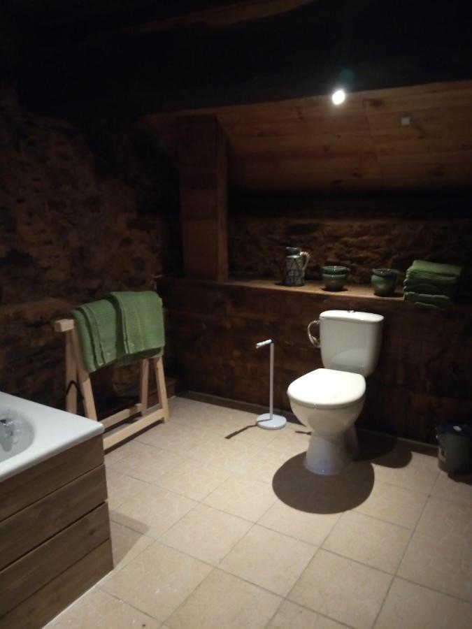 Bed and Breakfast Le Chevalier Des Marettes Airel Exteriér fotografie